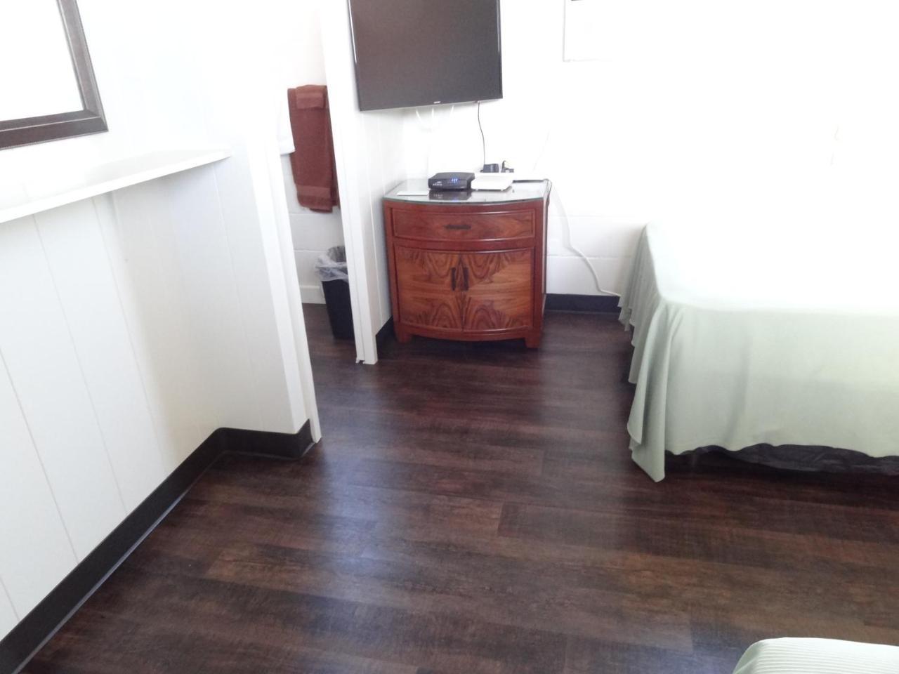 Tip Top Motel Лихуе Екстериор снимка