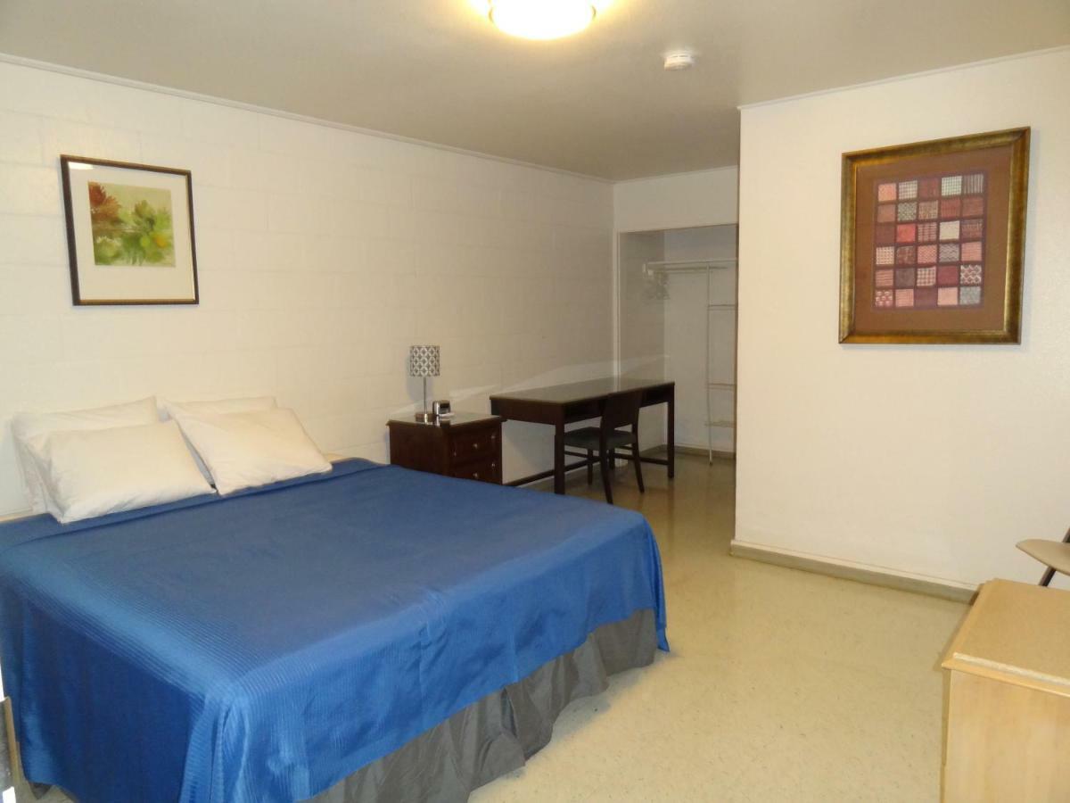Tip Top Motel Лихуе Екстериор снимка