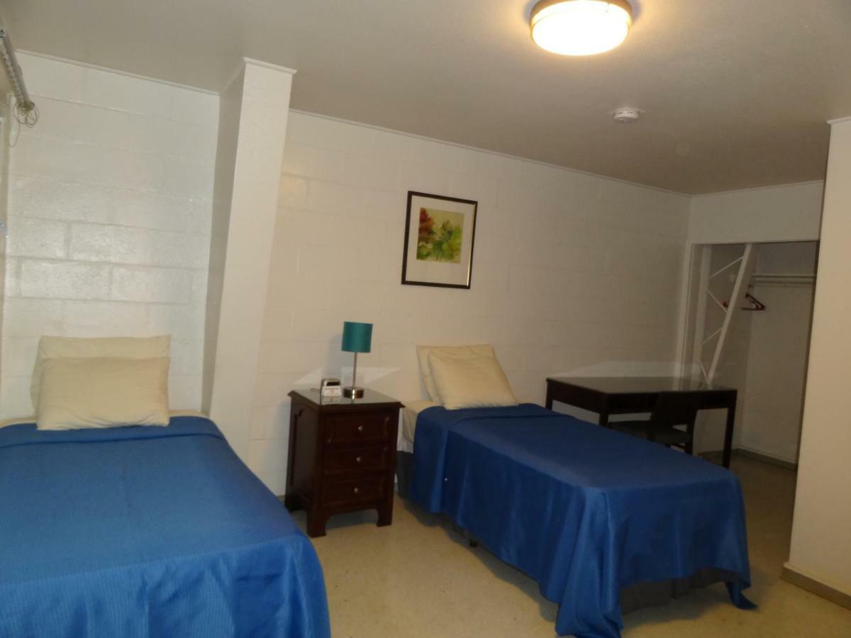 Tip Top Motel Лихуе Екстериор снимка